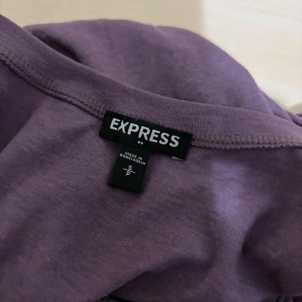 Express Tank Top Women's Small Purple Sleeveless Round Neck Pocket Shirt - Picture 6 of 9